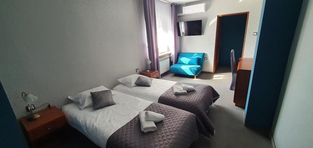 Hotel Bursztynowy Jozefow na Wisla Exteriér fotografie