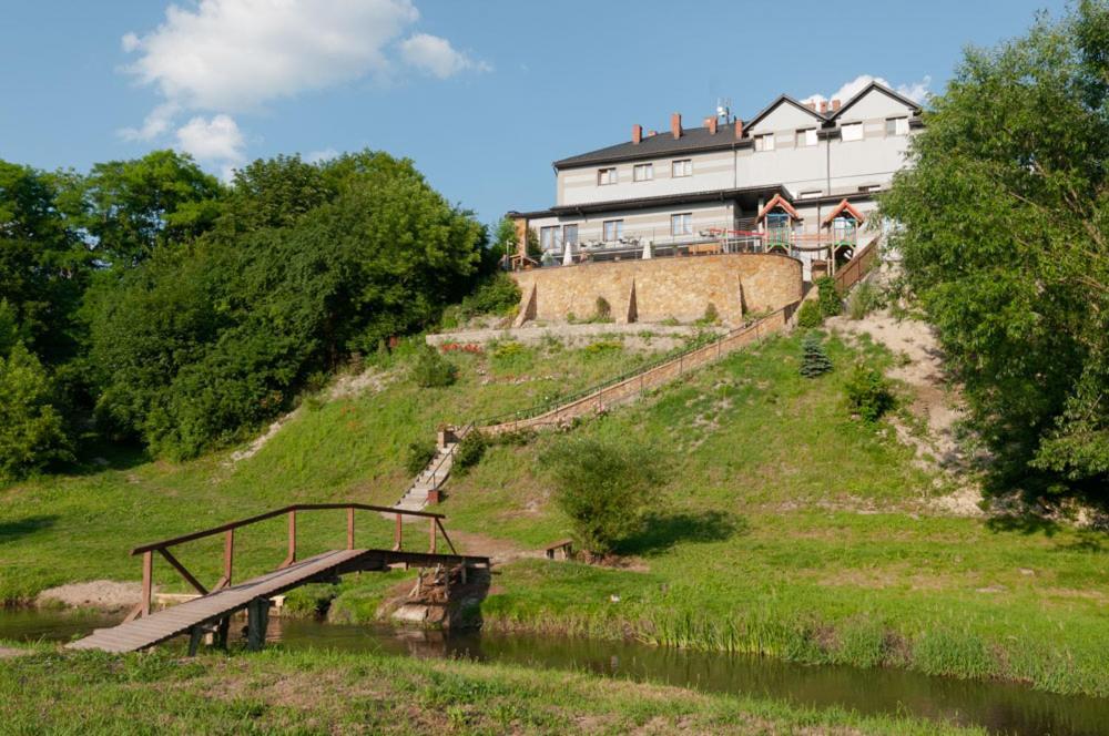 Hotel Bursztynowy Jozefow na Wisla Exteriér fotografie
